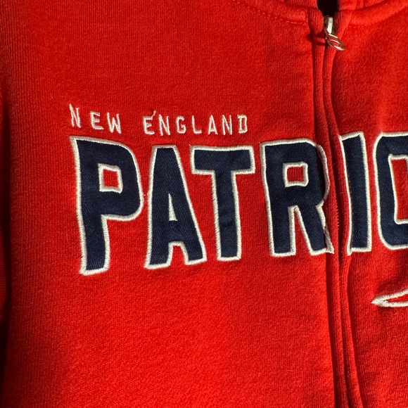 NEW ENGLAND PATRIOTS YOUTH ZIP HOODIE SWEATSHIRT NFL TEAM APPAREL RED NAVY 14/16 - Picture 8 of 12